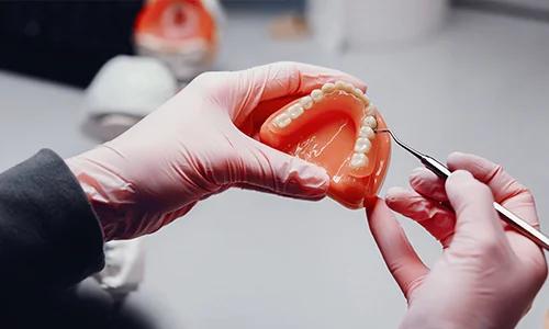 Denture Materials: Choosing the Right Base for Your Smile